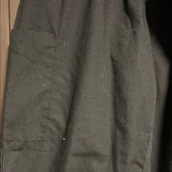 Black Durable Medical Scrub Set - Picture 6 of 9